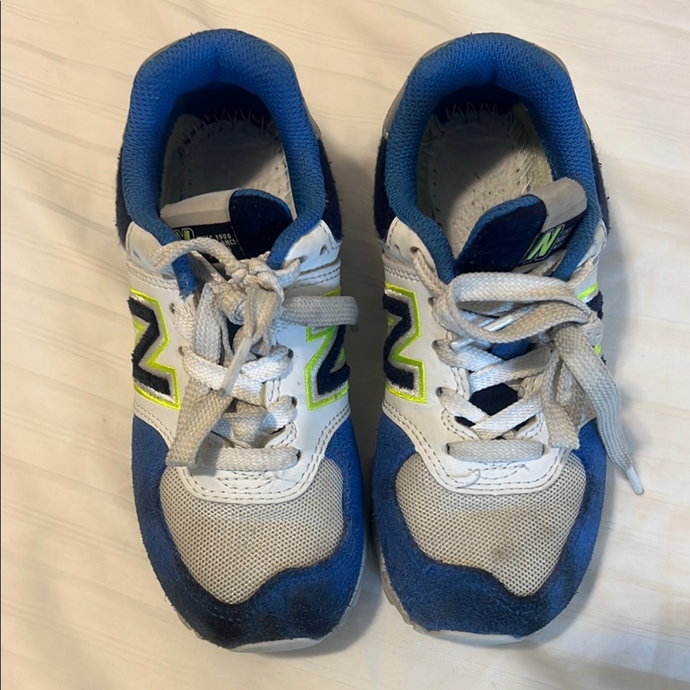 New Balance Blue and White Retro Sneakers